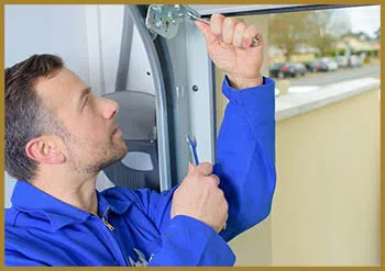 United Garage Doors Long Beach, CA 562-513-5594 - serv-rep-gr-47m